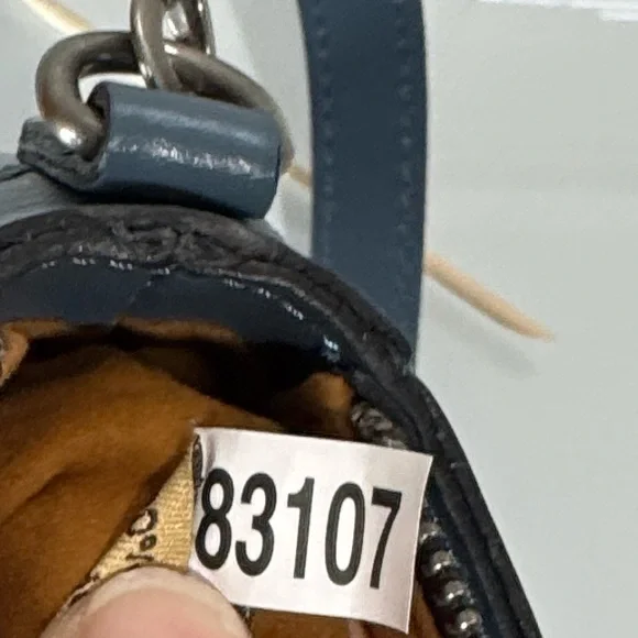 Patricia Nash Nova blue leather shoulder bag - Picture 11 of 16